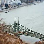 D37 - Dohany Street Urban - Location By Bqa