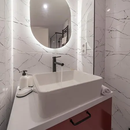 D37 - Dohany Street Urban - Location By Bqa