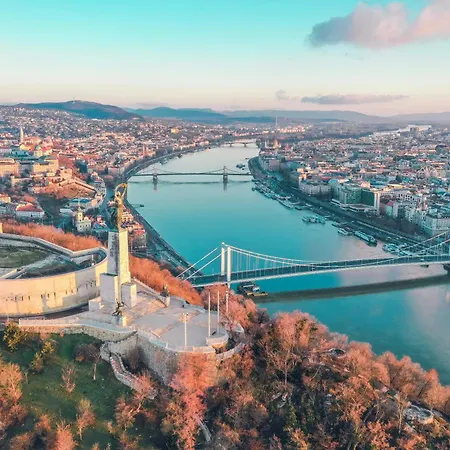 D37 - Dohany Street Urban - Location By Bqa * Budapest