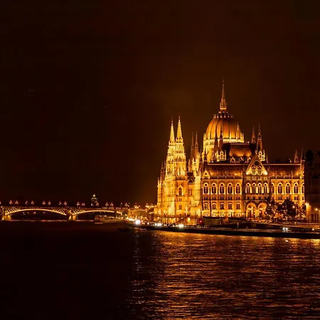 D37 - Dohany Street Urban - Location By Bqa Budapest