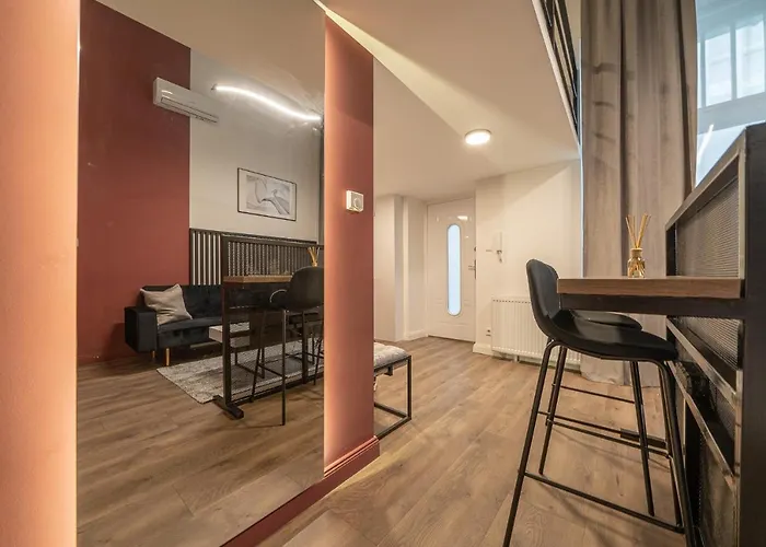 D37 - Dohany Street Urban - Location By Bqa Appartement