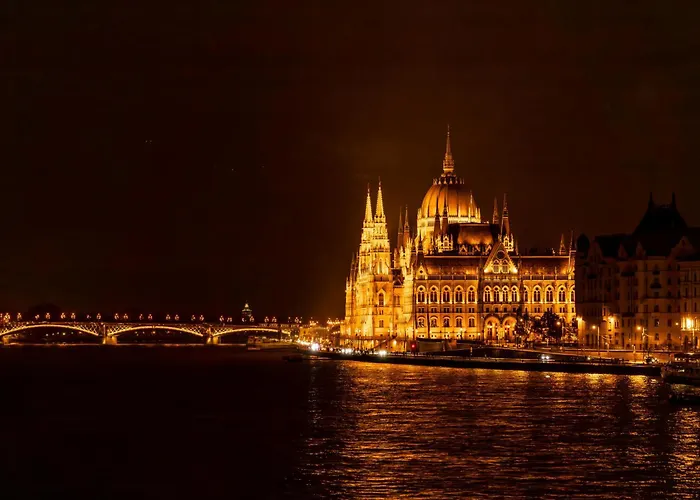D37 - Dohany Street Urban - Location By Bqa Budapest